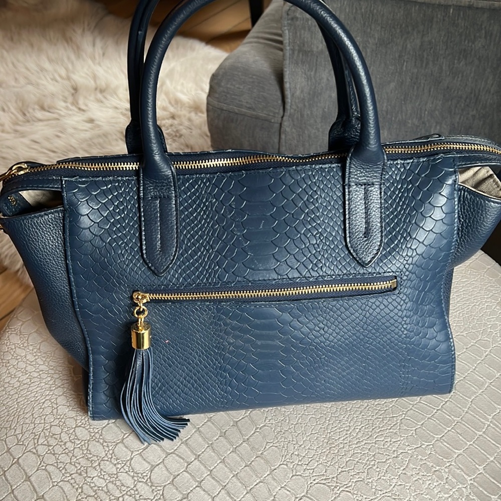 Gorgeous Navy Gigi New York Grace Satchel (crossbody strap)
